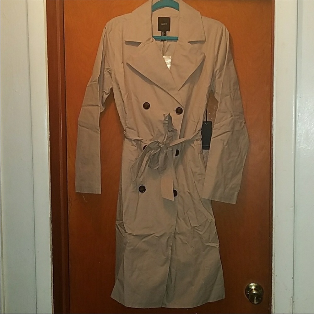 * NEW Trench Coat 🧥